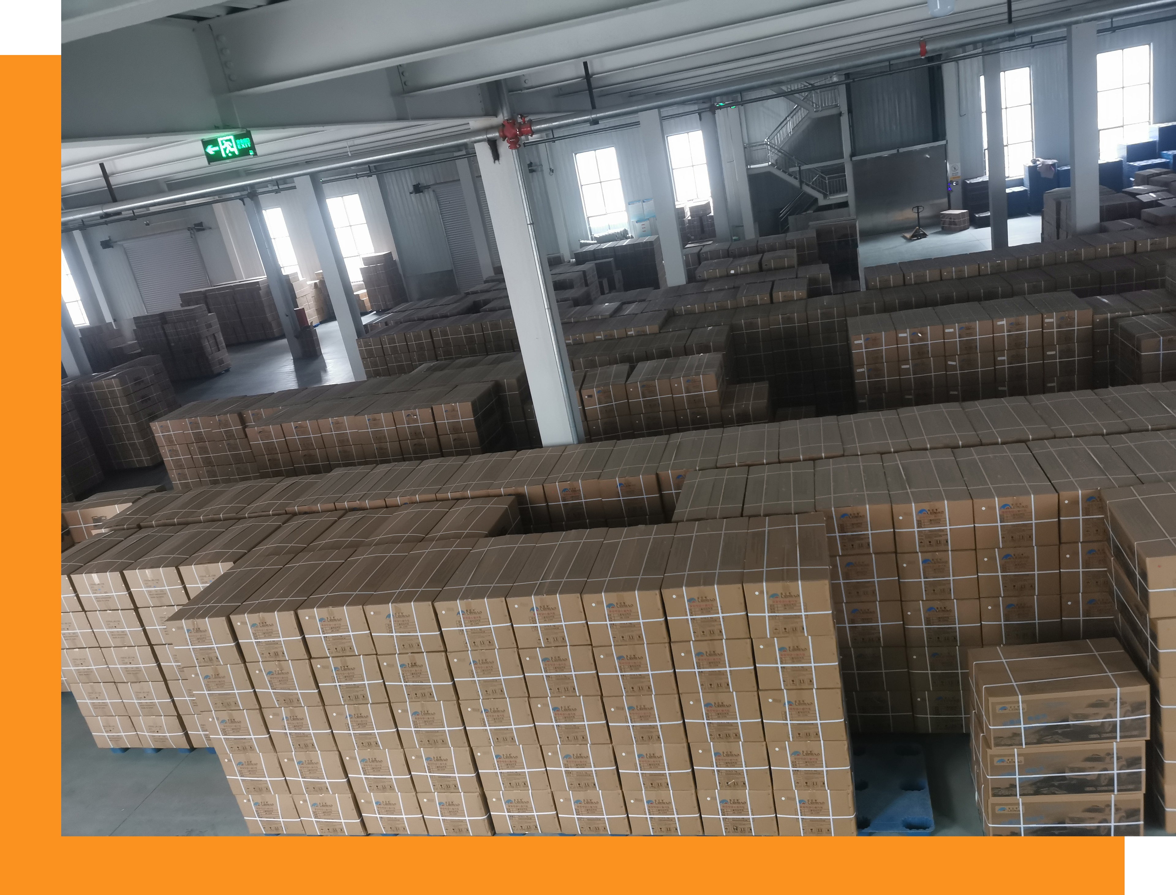 Children's multifunctional balance bike for babies aged 2-3-6, sliding pedal three in one foldable