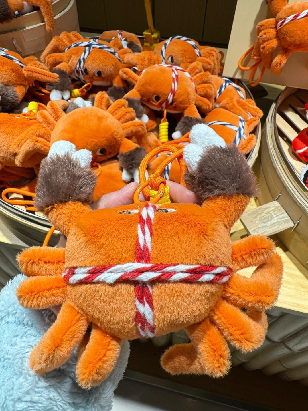 Christmas Crab Ornament: Adorable Plush Crab Keychain | Unique Xmas Tree Decoration & Stocking Stuffer Random color of lanyard