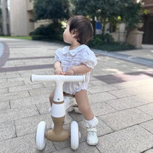 Children's balance car baby walker 1-3 years old entry-level child baby scooter four-wheeled slide