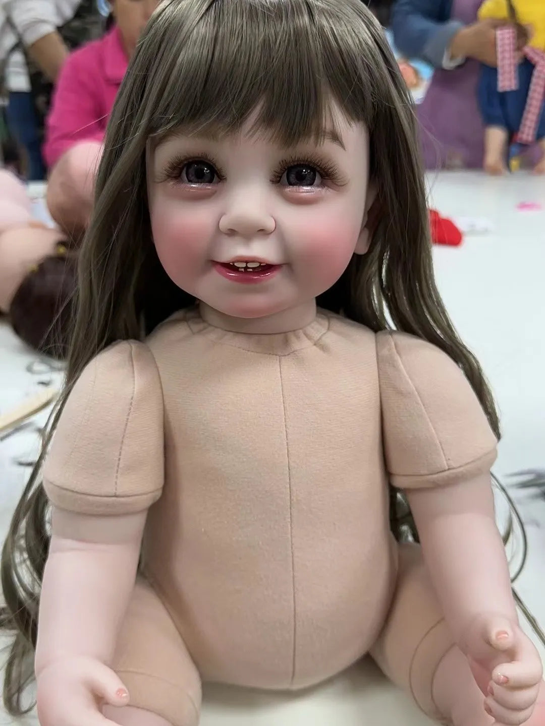Doll simulation baby baby reborn six teeth cute little girl does not contain clothes can be freely changed